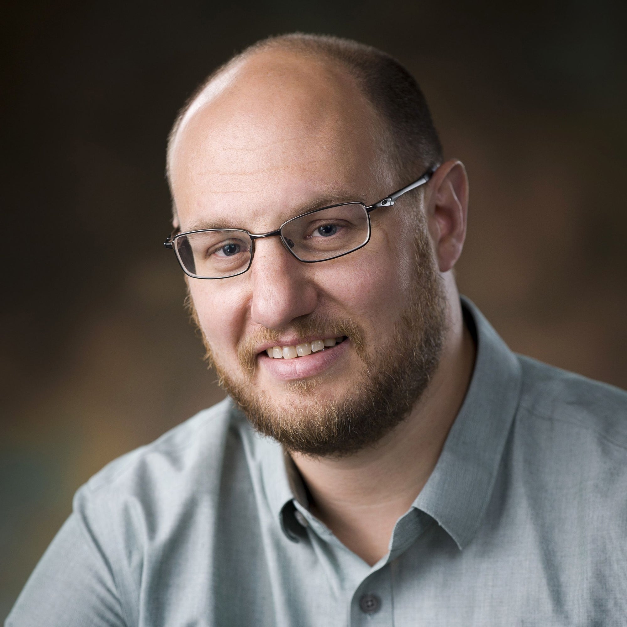 Headshot of Dr. Matthew McGinley